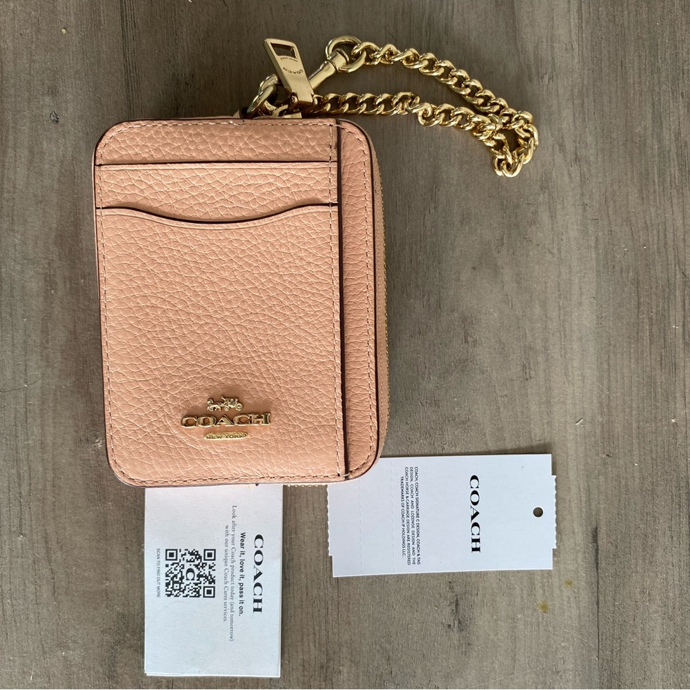 Coach zip card case